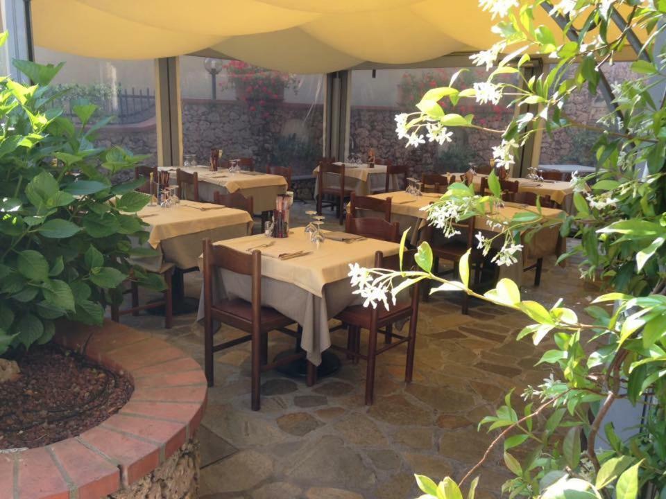 Albergo Ristorante Bergallo Tovo San Giacomo Zewnętrze zdjęcie